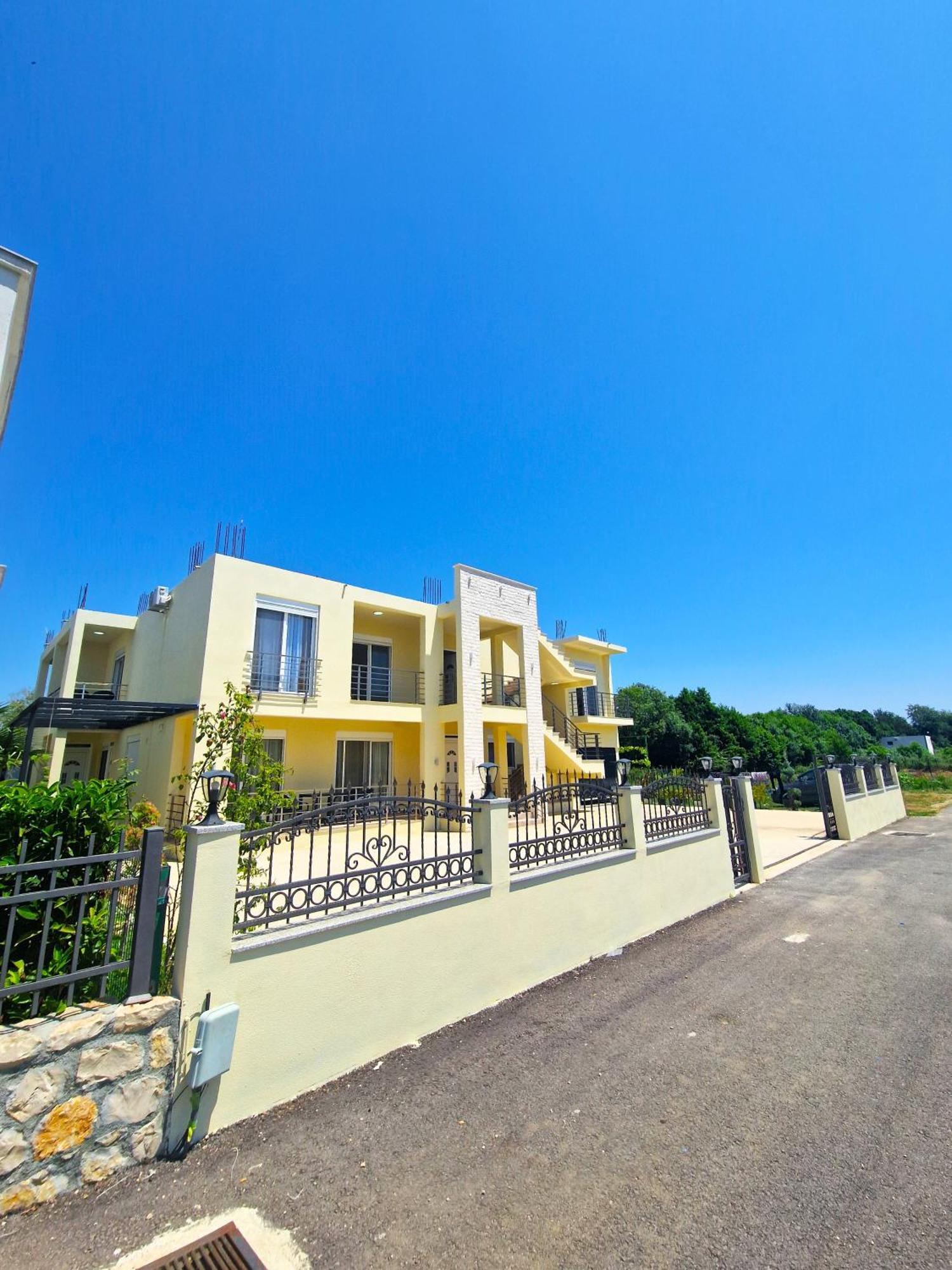 Ivana Apartments Ulcinj Exterior foto